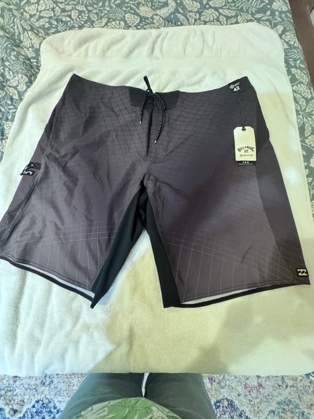 Billabong Boardshorts NWT